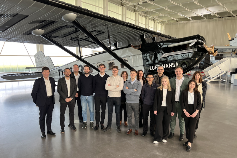 Off to new horizons – Trainees successfully completed Liebherr’s Global Trainee Program