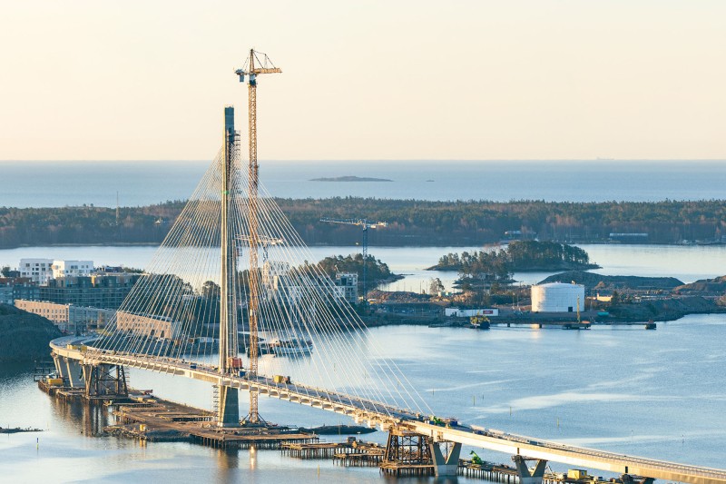 Liebherr high-top crane scaled Finland