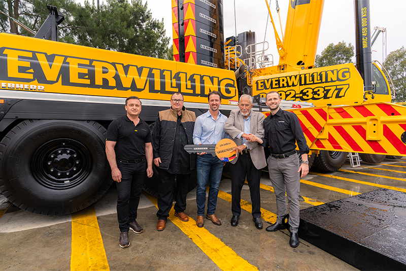 Premiere in Australia: Everwilling Group takes delivery of first LTM 1400-6.1