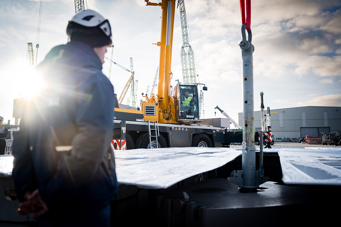 Game of Cranes returns: Liebherr is looking for the world’s best mobile crane operator
