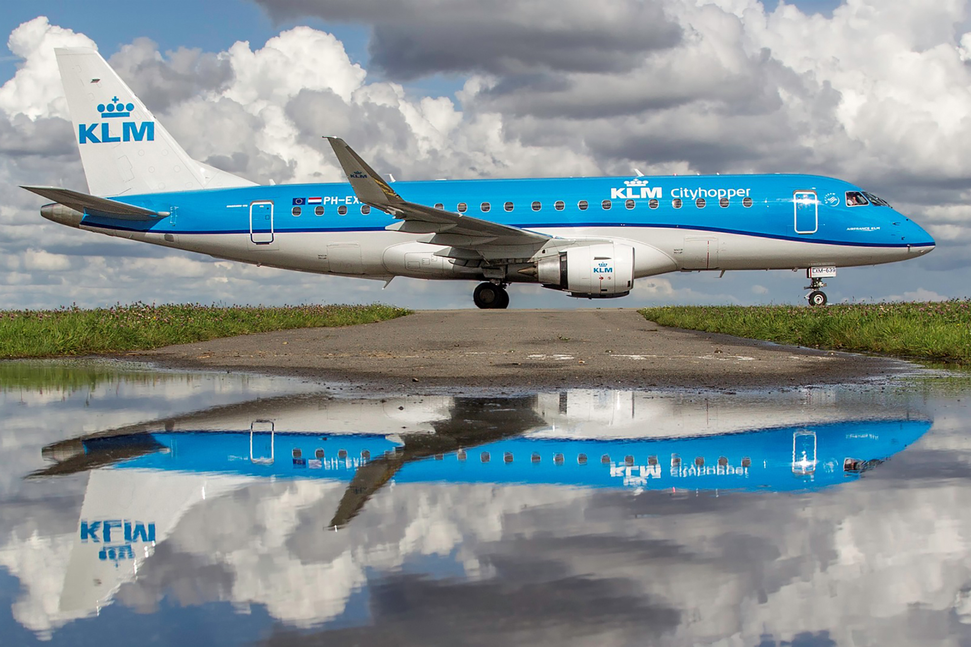 Liebherr to overhaul KLM Cityhopper’s Embraer 175-E1 landing gears