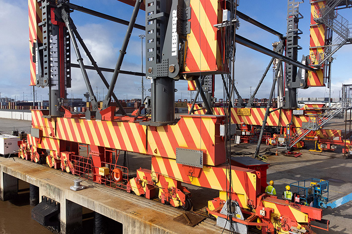 Liebherr completes lift height extension of STS in Australia and announces new Liebherr-Transform project in USA