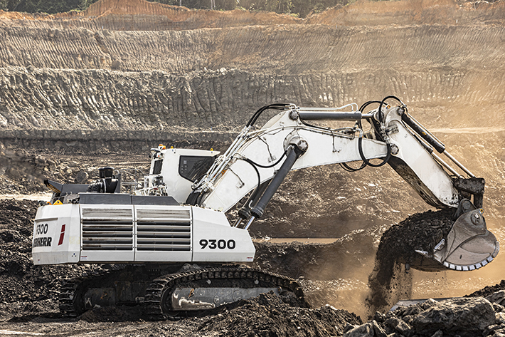 Karunia invests in four Liebherr R&nbsp;9300 mining&nbsp;excavators