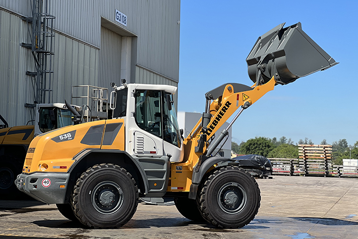 Nova pá-carregadeira Liebherr L 538 Plus: robustez e baixo consumo de combustível