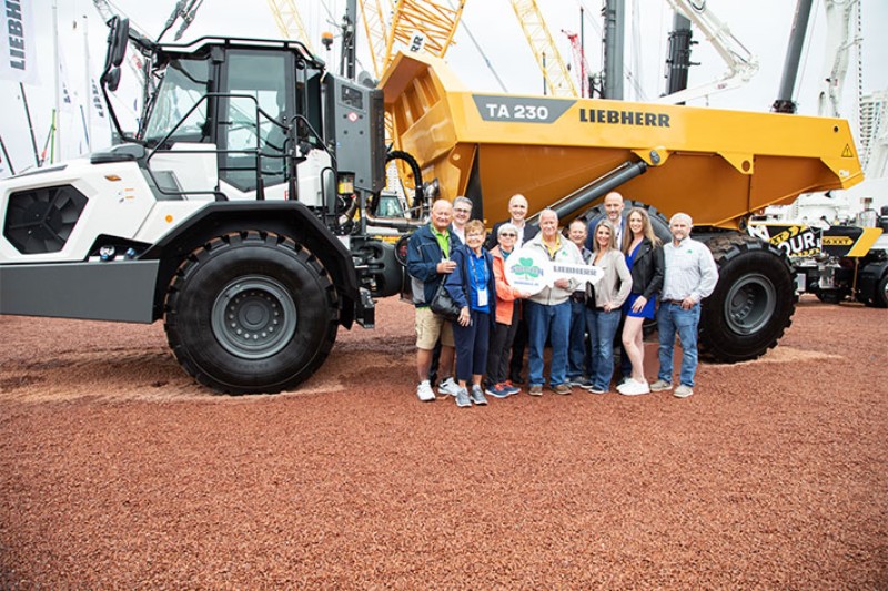 CONRAD - Engin de chantier – ZÖCHLING – LIEBHERR L 566 Xpower - 1/50