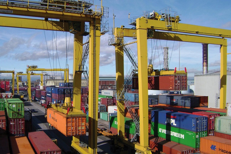 Doyle Shipping Group order hybrid RTG