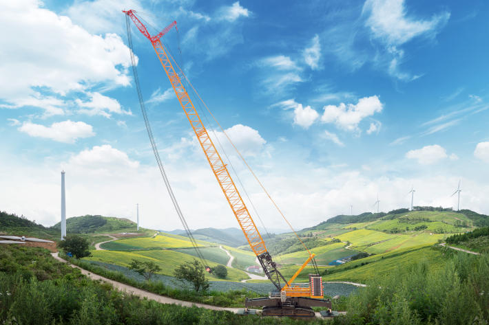 Liebherr presents the LR&nbsp;1700-1.0W, the most powerful narrow track crawler crane on the market