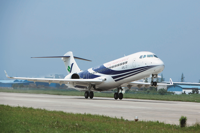 Liebherr and HAECO boost their landing gear service agreement in China