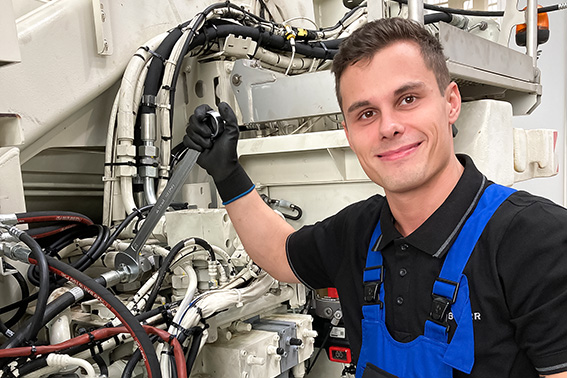 Eine Auszeichnung nach der anderen: Dritter Platz für Liebherr-Meisterschüler