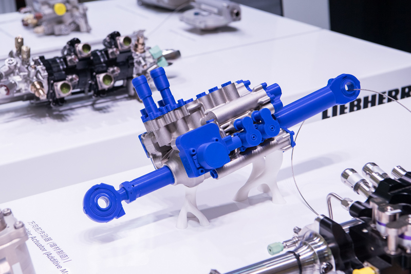 Liebherr participates in Shanghai Airshow 2023
