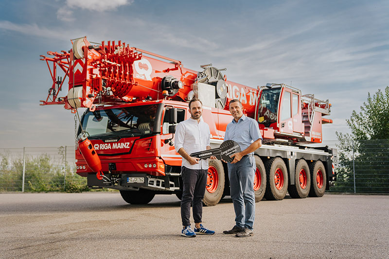 Next-generation LICCON3 control: RIGA MAINZ receives one of the very first LTM 1110-5.2 cranes 