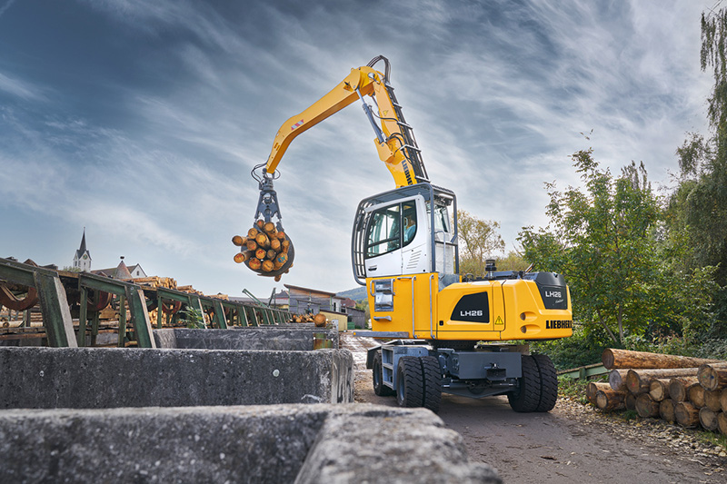 Liebherr presents the new LH 26 M Timber Litronic at LIGNA 2023 in Hanover