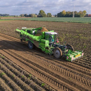 Potato harvester from AVR works in the field