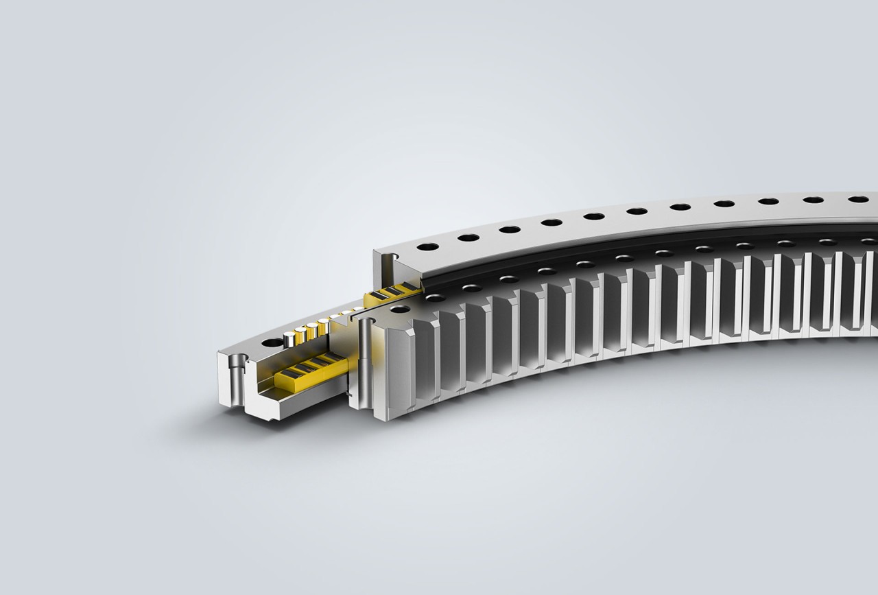 Liebherr-slewing-bearings-triple-row-roller-bearings-1920x1300