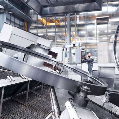 Liebherr-slewing-bearings-unique-production-processes