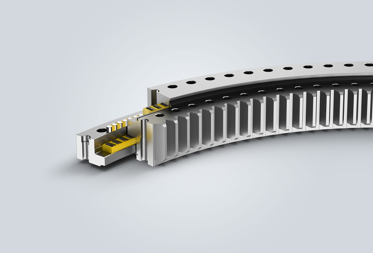 Liebherr-precision-applications-and-special-machines-slewing-bearing-triple-row-roller-bearing 1920x1300