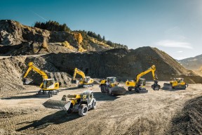 liebherr-earthmoving-collection2