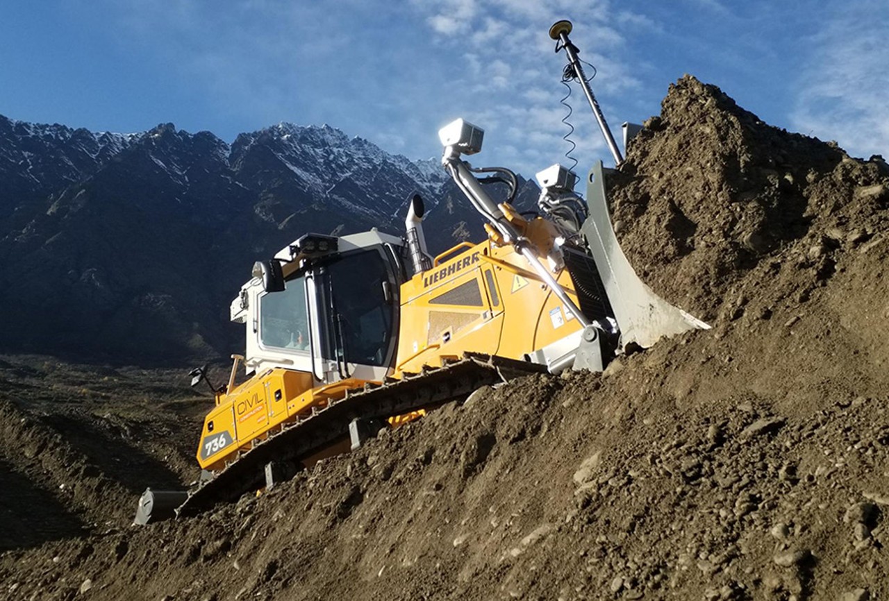 Liebherr-crawler-dozer-civil-construction