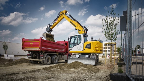 liebherr-a918-compact