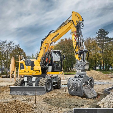 liebherr-wheeled-excavator-a913-compact-1920x1920