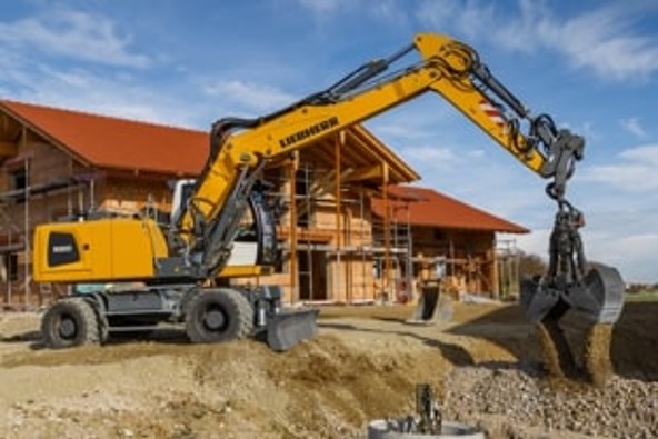 liebherr-wheeled-excavator-a924-min