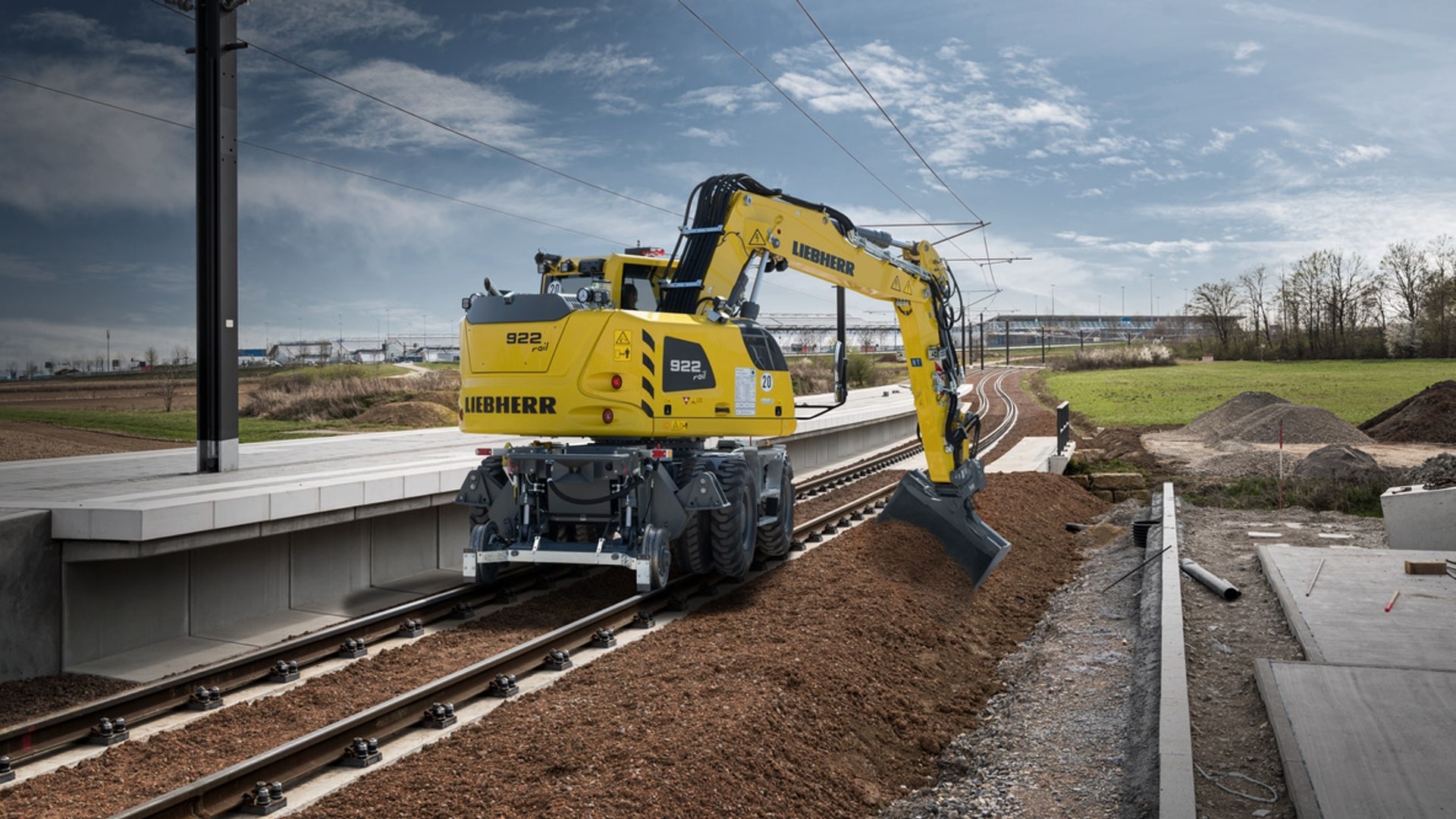 liebherr-a-922-rail-stage_1