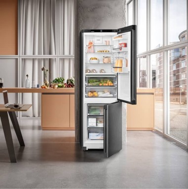 freestanding-fridge-freezer-liebherr-ambient-720x726