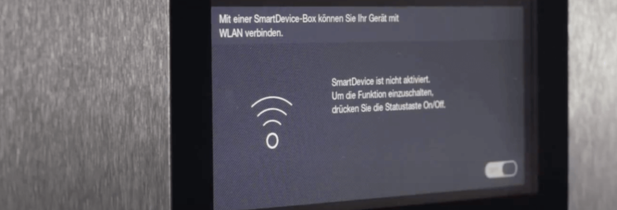 smartdevice-function-on-display-panorama-liebherr-detail-1265x432