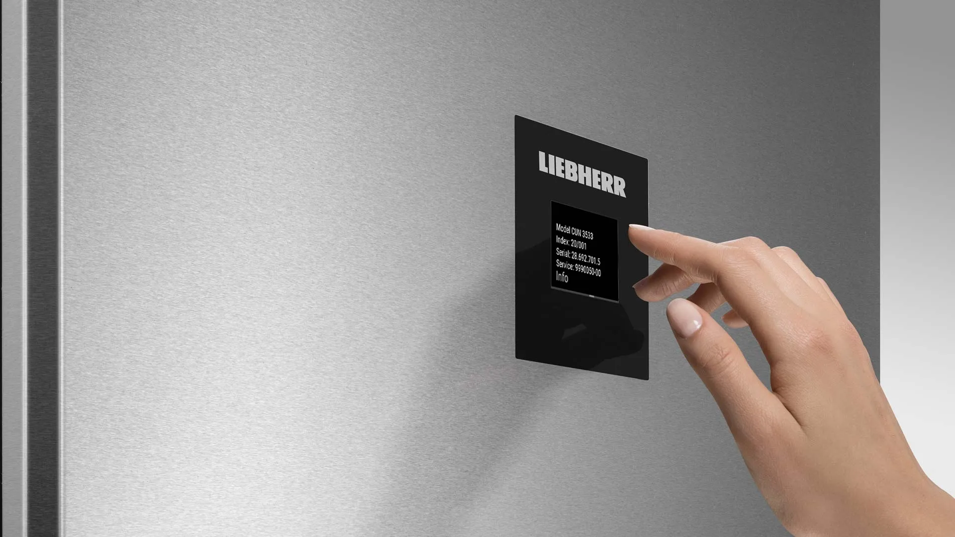 touch-swipe-display-info-liebherr-story-169