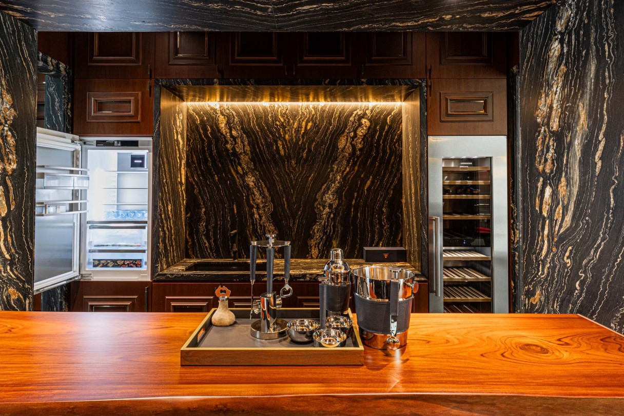 Thailand-liebherr-ladawan-ratchaphruek-pinklao-2-1920x1280