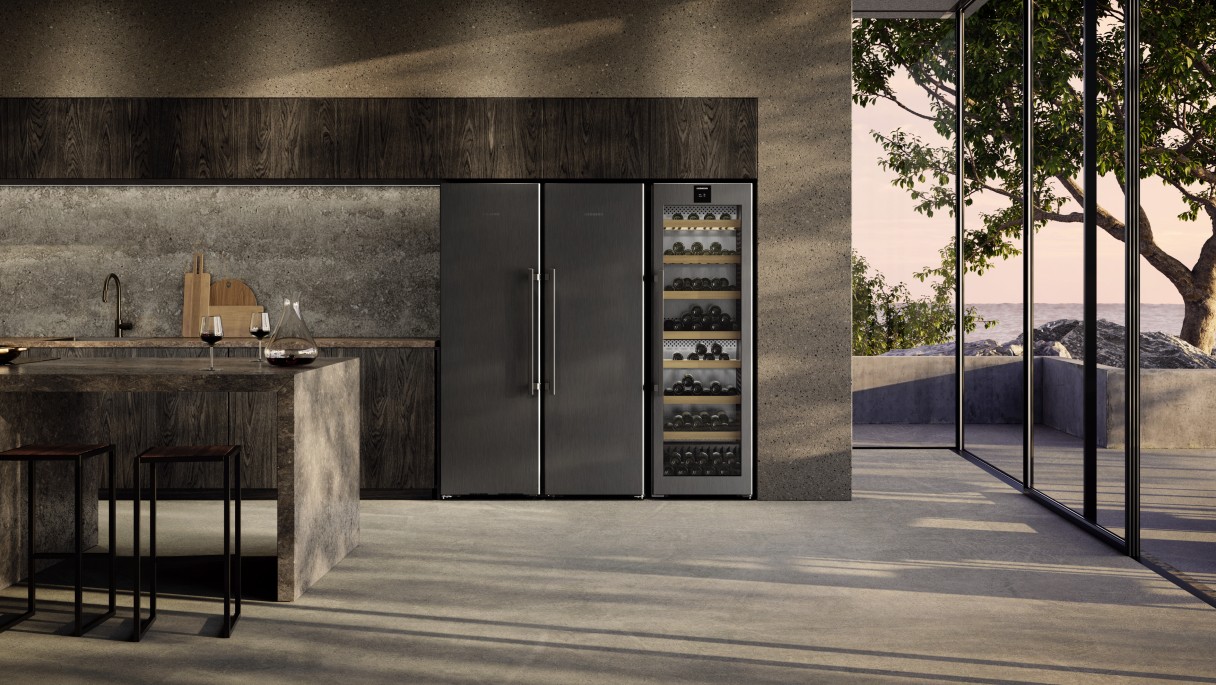 团圆时刻,质感相伴——Liebherr利普赫尔臻献XRFbsh 5265对开门冰箱组合及WPbs 5262酒柜,解锁新春家宴新格调