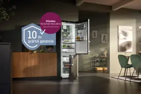 Freestanding fridge-freezer with 10-year manufacturer's guarantee logo