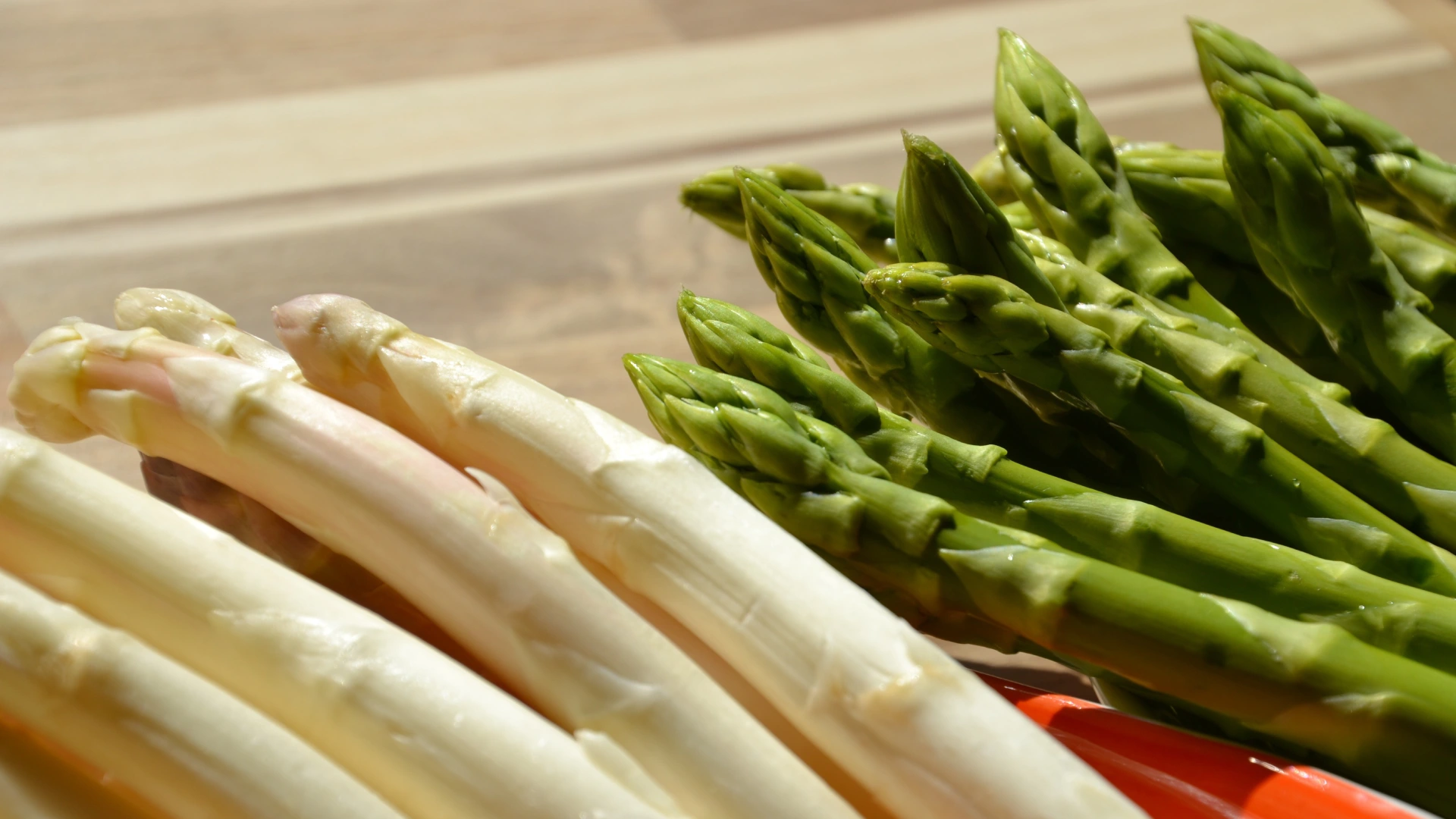 Spargel einfrieren und eingefrorenen Spargel kochen | FreshMAG by Liebherr