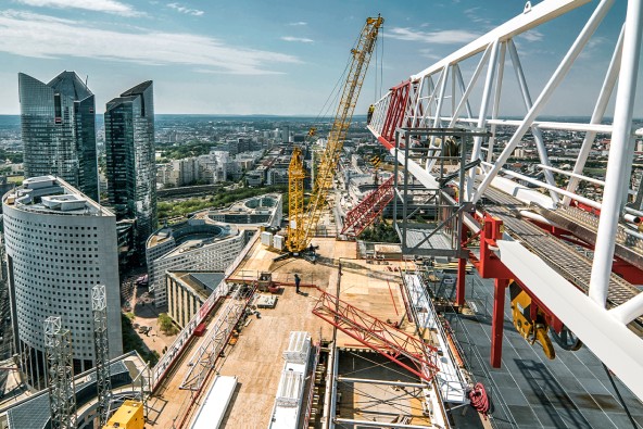 liebherr-derrick-paris_04