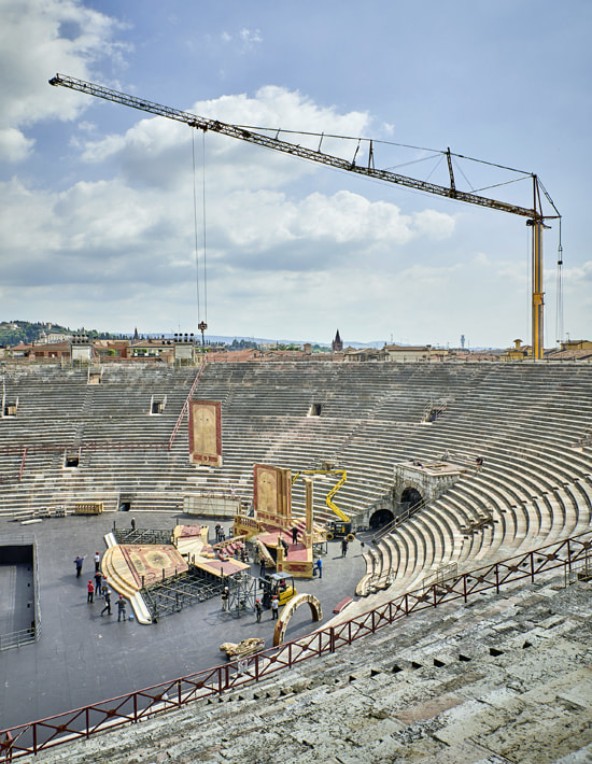 liebherr-mk140-arena-verona-01