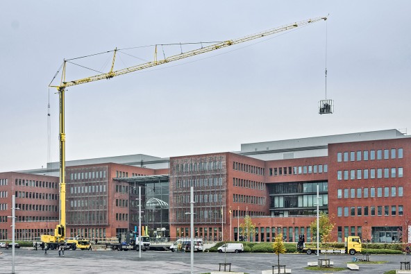 liebherr-mk140-station-brugge-600x400-01