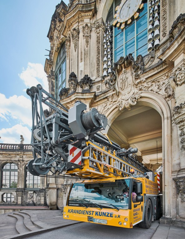 liebherr-MK88-Zwinger-Dresden-01