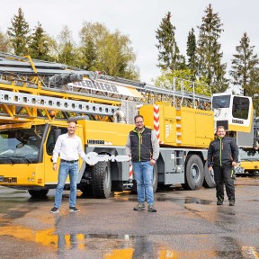 liebherr-übergabe-mk88-4-1-mayer-2021-05