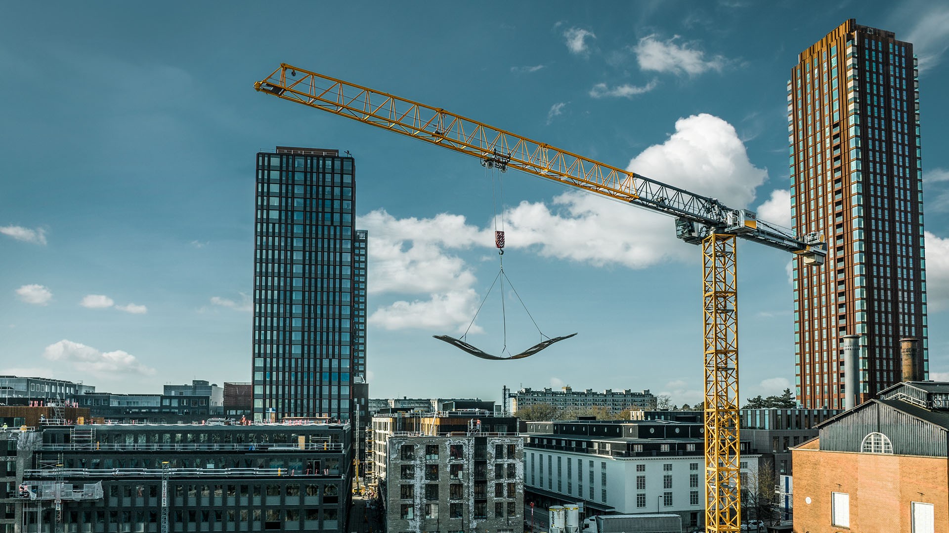 liebherr-turmdrehkrane-obendreher-ec-b-header