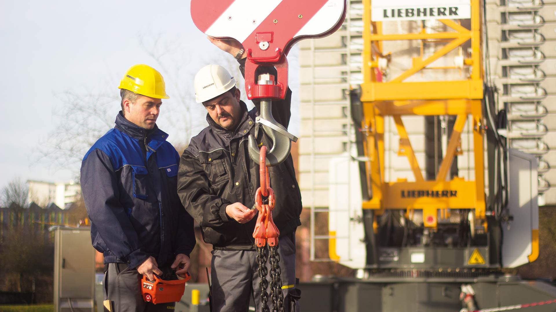 liebherr-training-header