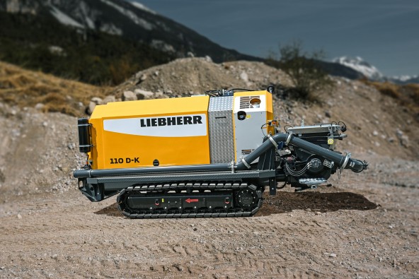 liebherr-stationary-concrete-pump-in-operation-02