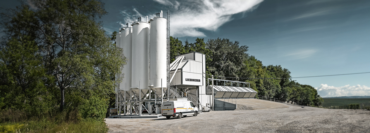 Batching plants for concrete production - Liebherr