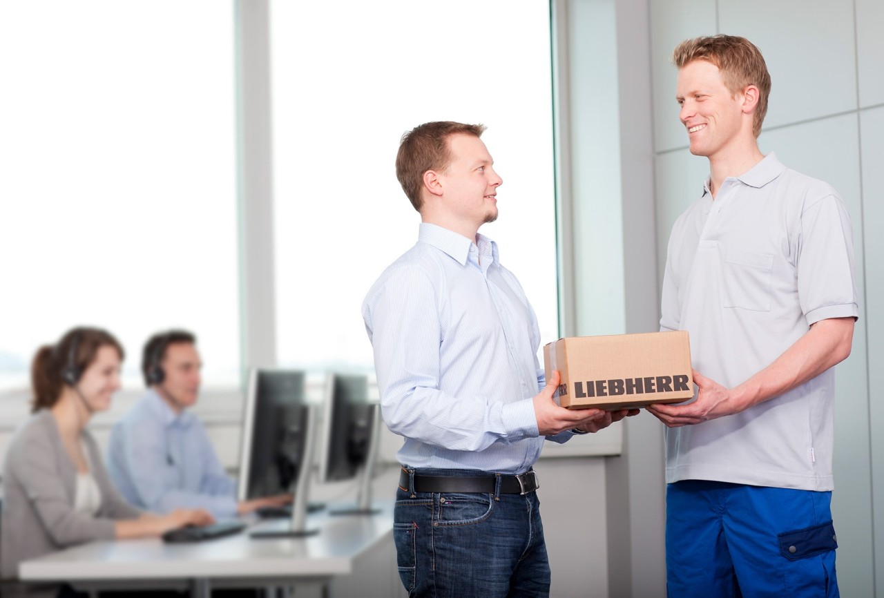 liebherr-customer-service-spare-parts