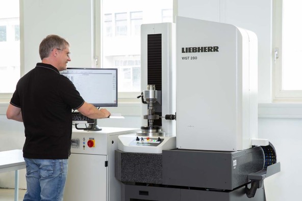 liebherr-evotion-vzt-metrology-ettlingen-content