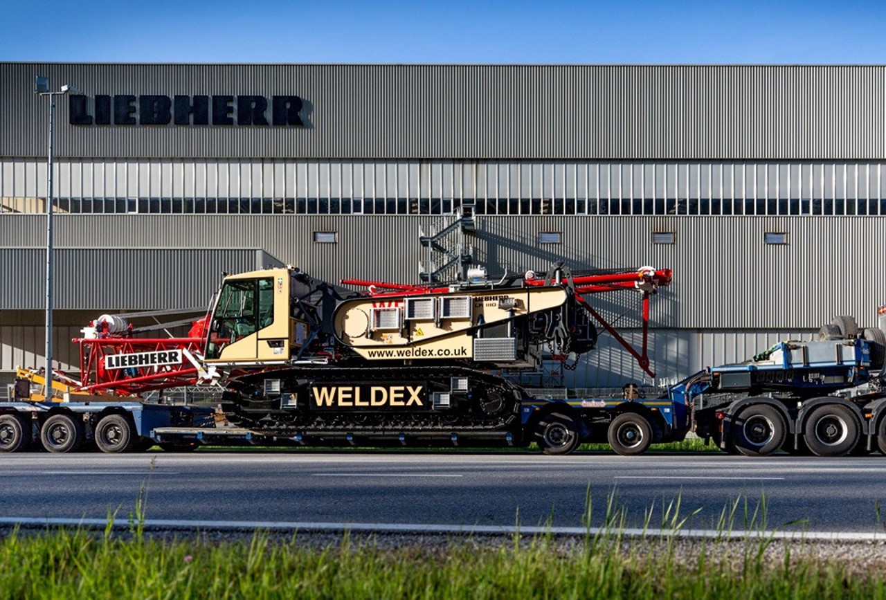 liebherr-lr-crawler-crane-1100-transport-960x650