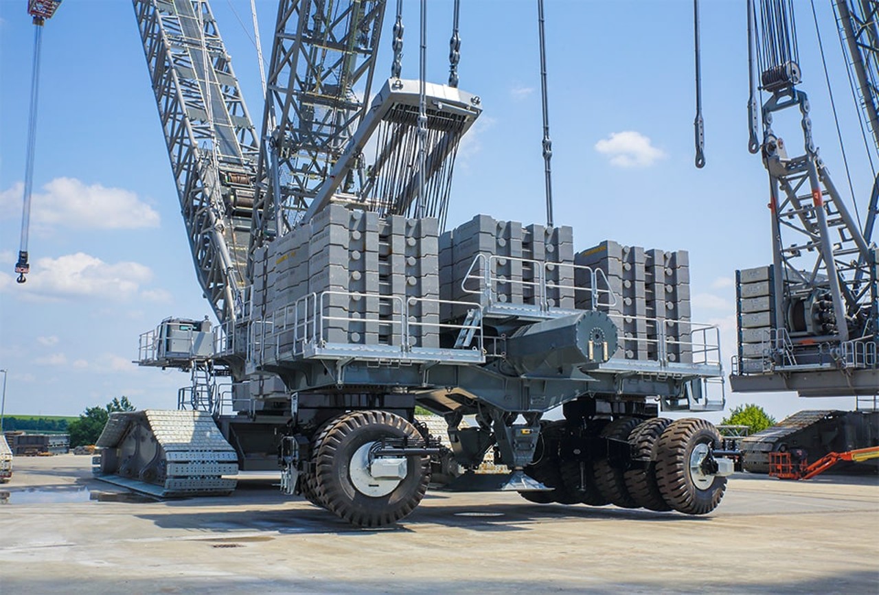 liebherr-lr-11000-ballastwagen