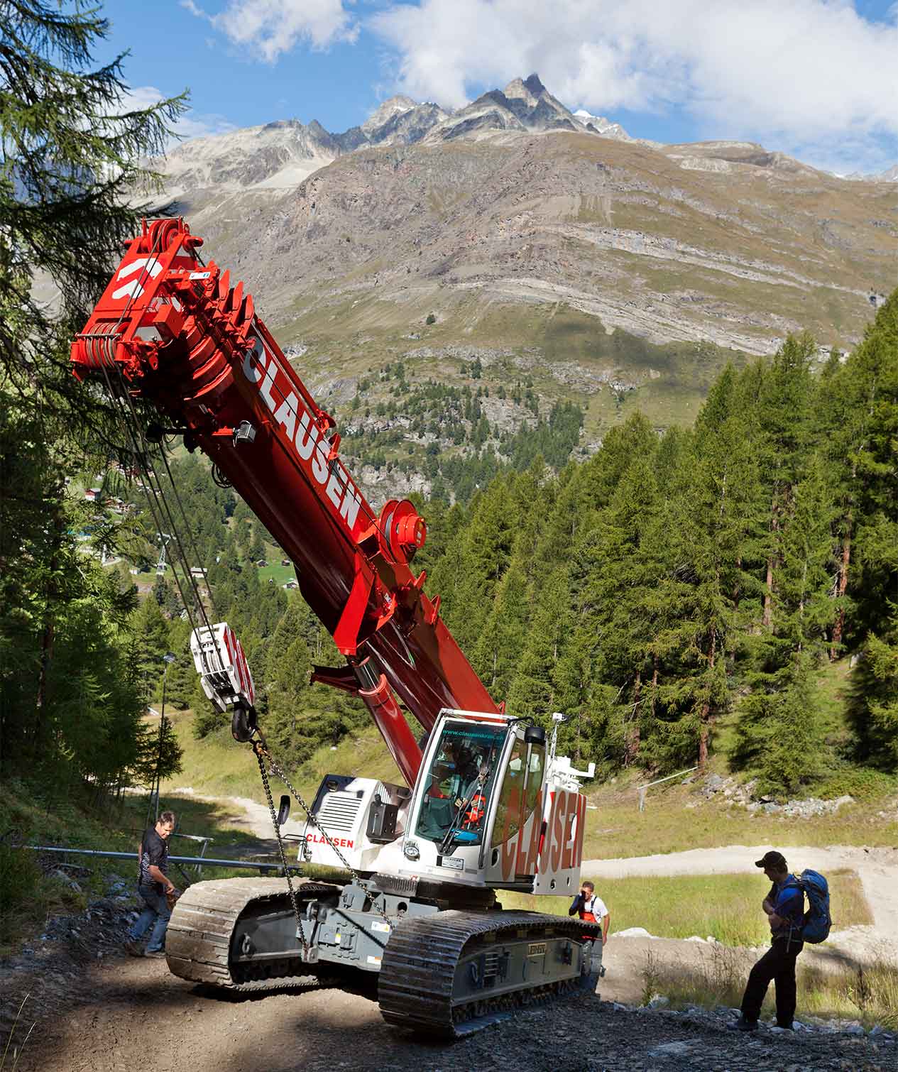 liebherr-crane-job-alps-climbing-2-1265x1510