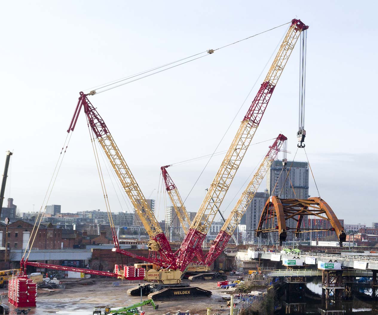 liebherr-crane-job-weldex-1-1265x1055