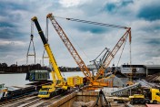 liebherr-mobile-and-crawler-cranes-teaser