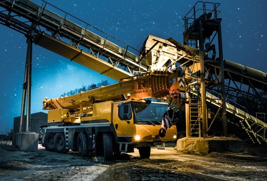 Liebherr LTM 1090-4.2 モバイルクレーン Liebherr LTM 1090-4.2 Crane Overview and Specifications